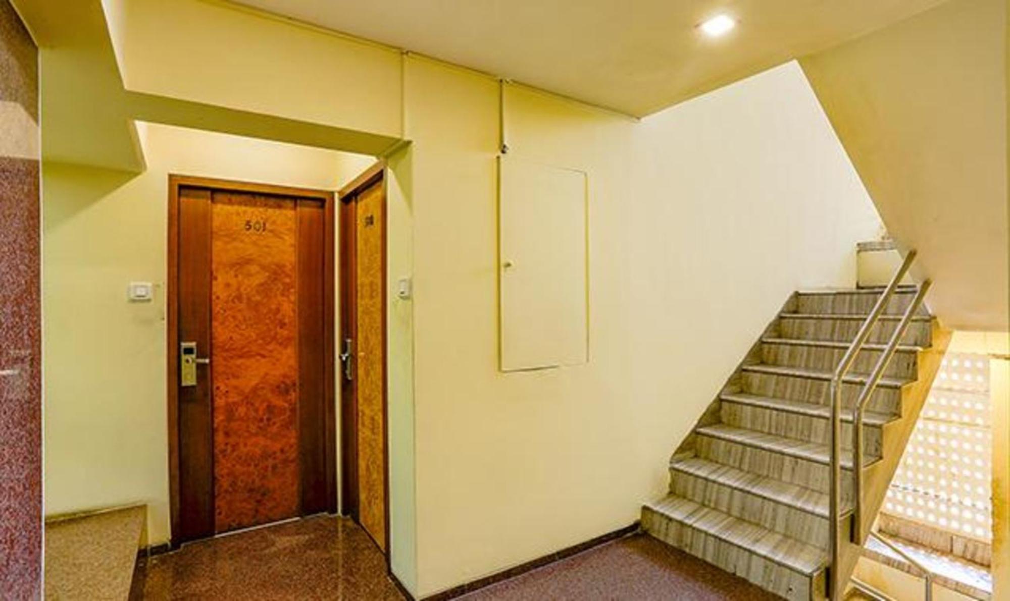 Fabexpress Jayshree - Nr Mumbai International Airport Hotel Bagian luar foto