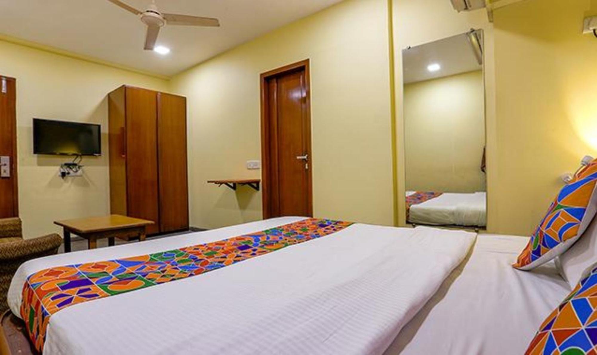 Fabexpress Jayshree - Nr Mumbai International Airport Hotel Bagian luar foto